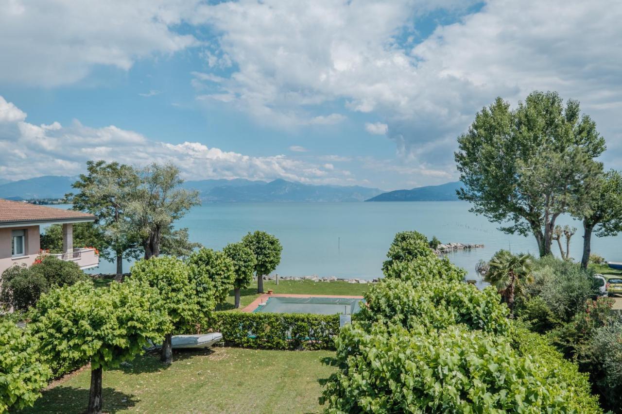 Casa Lugana 9 - Monolocale Con Piscina Fronte Lago Sirmione Zewnętrze zdjęcie