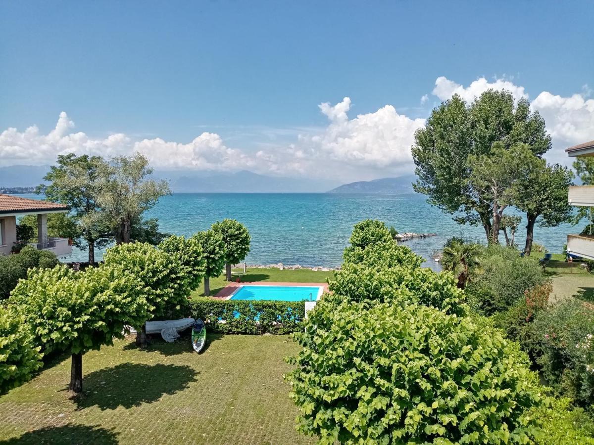 Casa Lugana 9 - Monolocale Con Piscina Fronte Lago Sirmione Zewnętrze zdjęcie